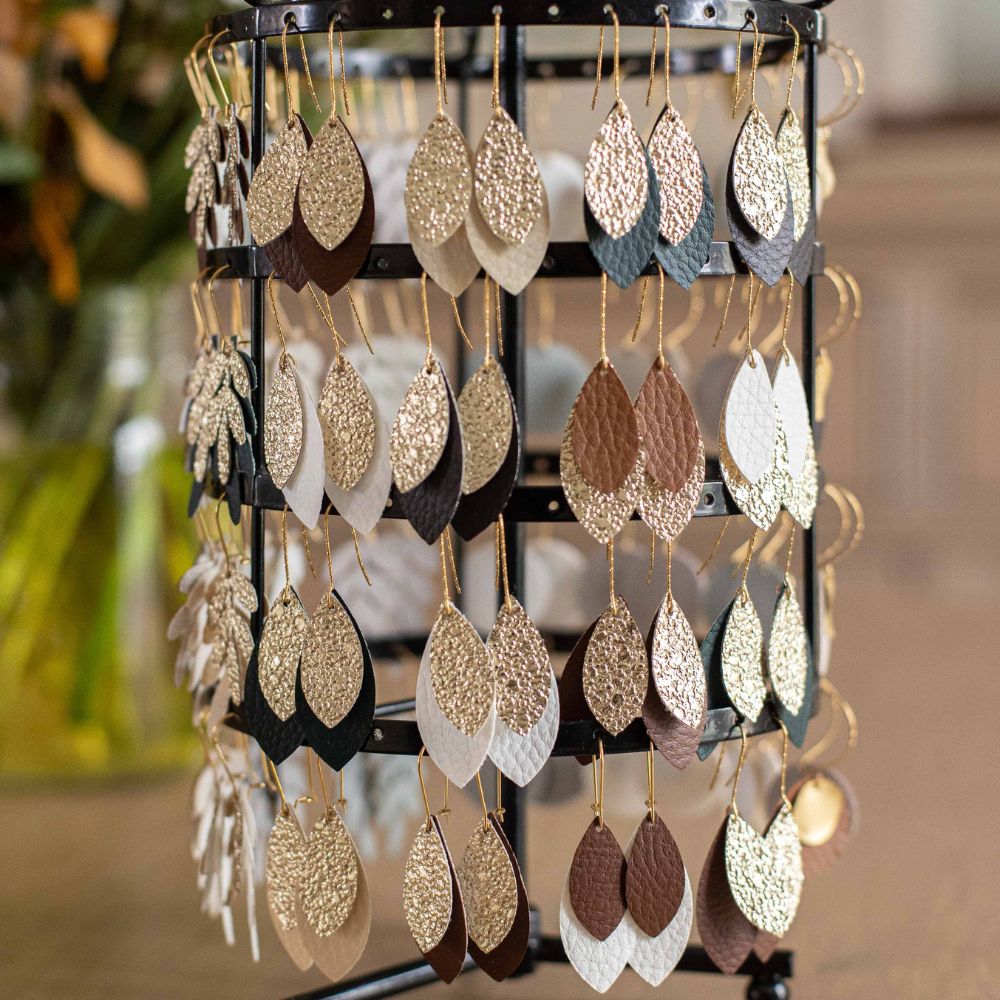 boucles d'oreilles bo femmes dorées cuir légères