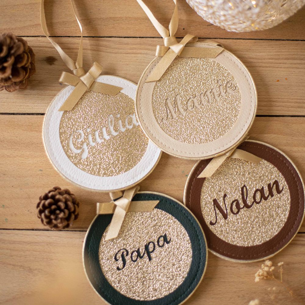 Boule noël doré or marron chocolat personnalisé