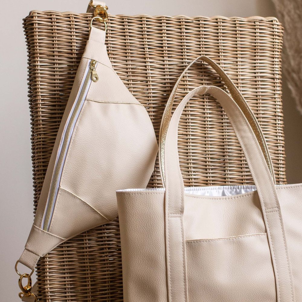 banane cuir végan beige élégante femme casual chic